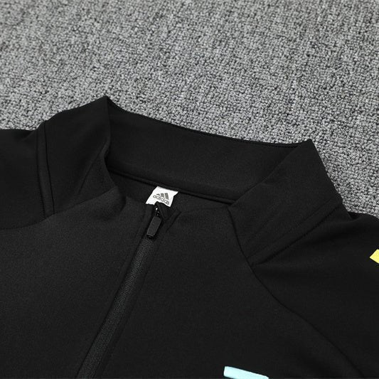 25/26 Juventus Training Black Tracksuit