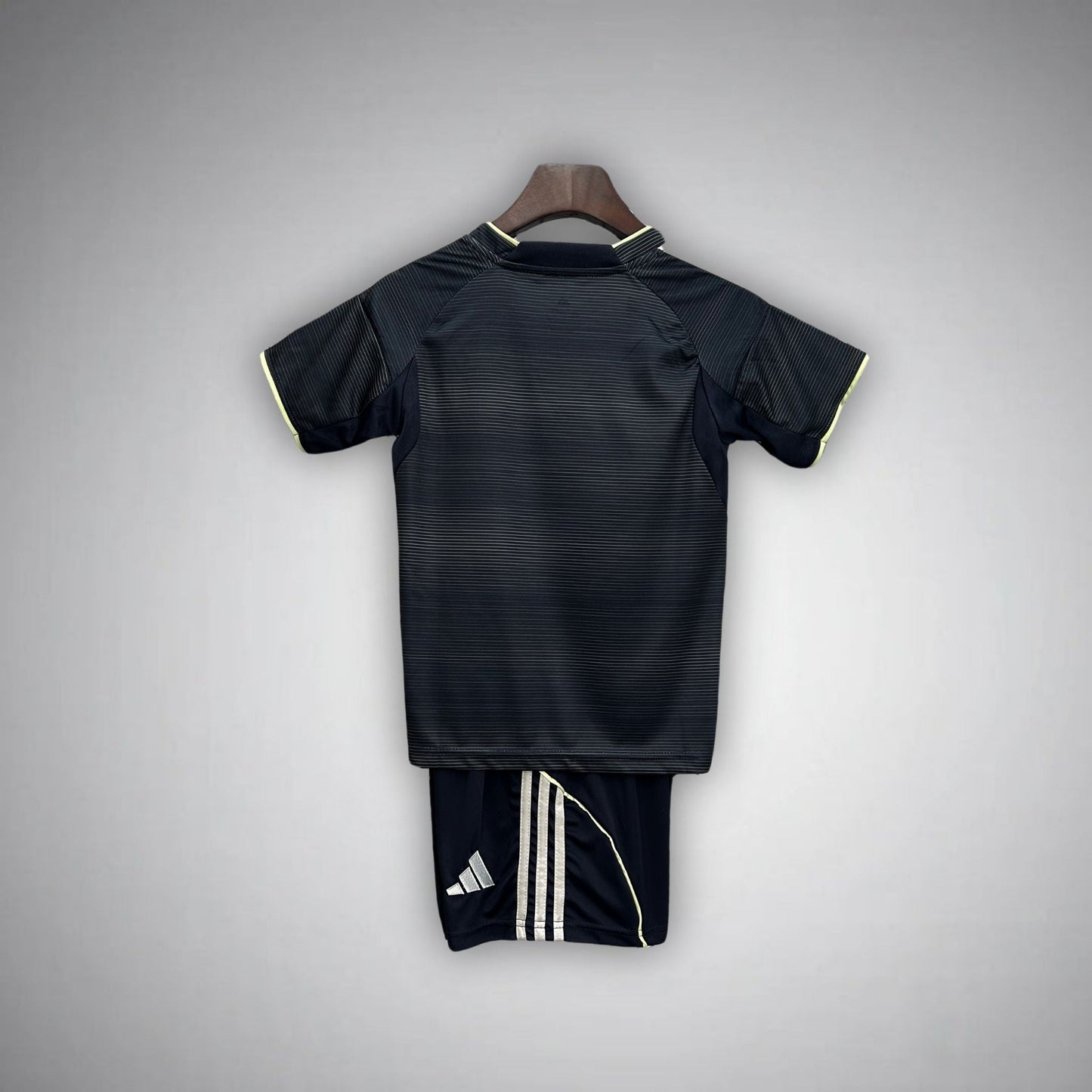 25/26 Real Madrid Away Kids Size Kit