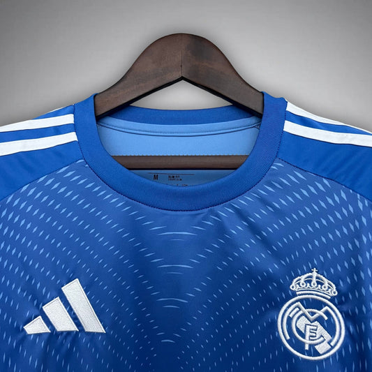 Real Madrid "Royal Breeze" Premium Kit