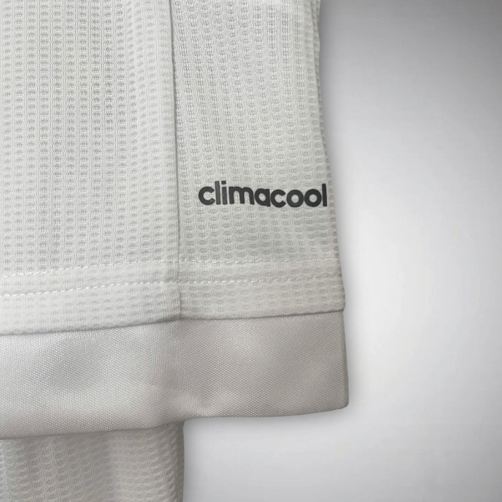 15/16 Real Madrid Home Kids Size Kit