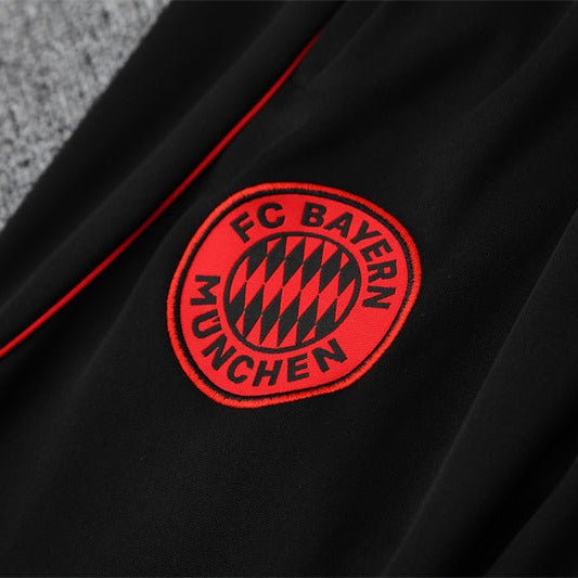 25/26 Bayern München Training Black Tracksuit