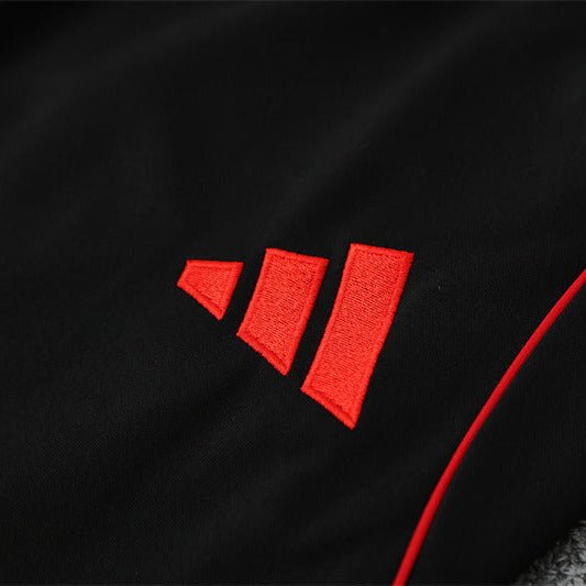 25/26 Bayern München Training Black Tracksuit