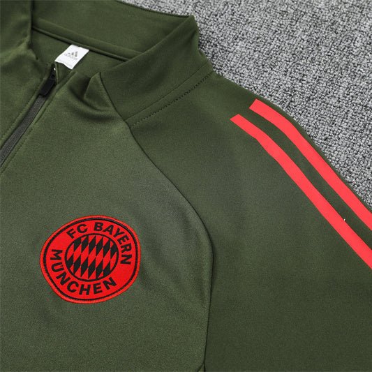 25/26 Bayern München Training Green Kids Size Tracksuit