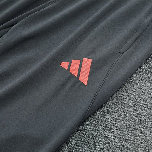 25/26 Bayern München Training Orange Kids Size Tracksuit