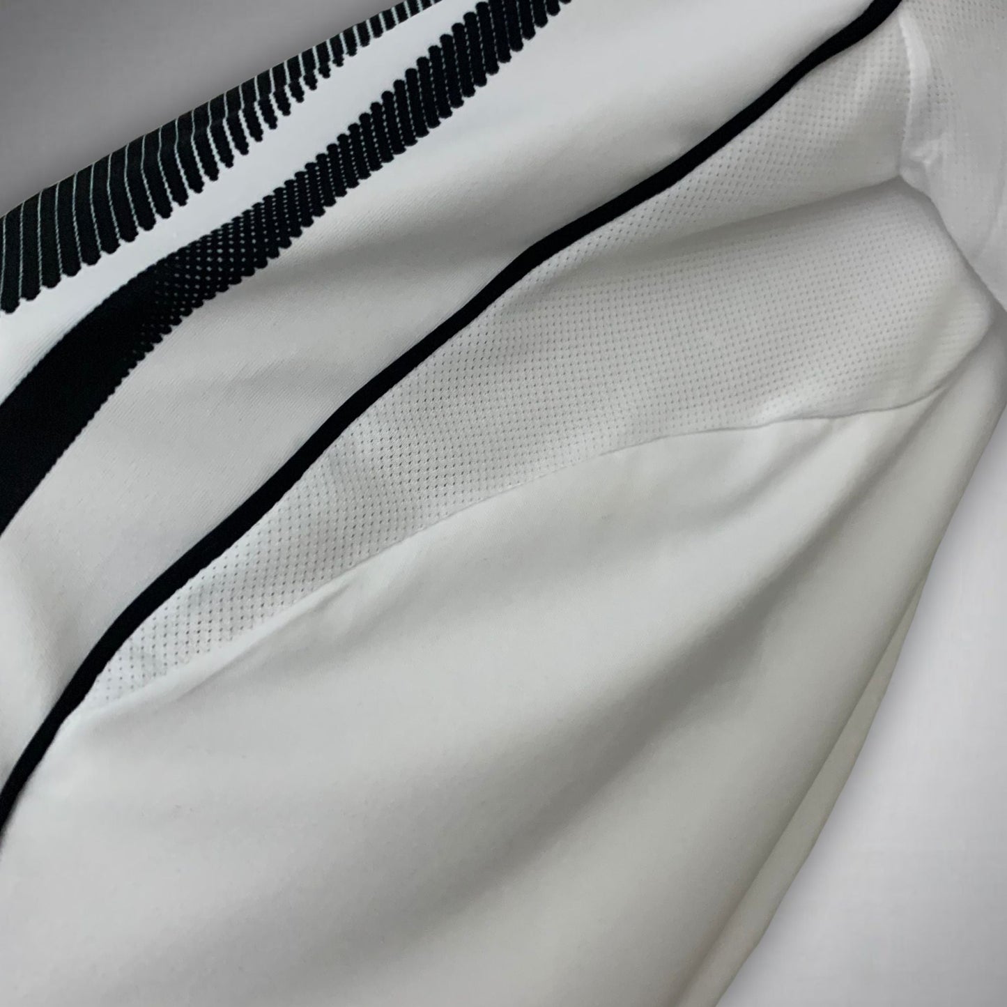 25/26 Juventus Home Kit