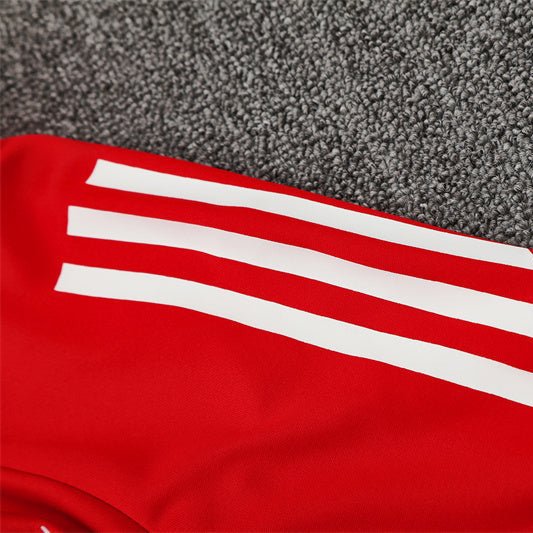 25/26 Liverpool Training Red Kids Size Tracksuit