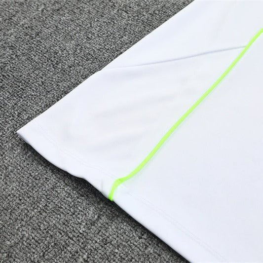 25/26 Real Madrid Retro White Kids Size Tracksuit