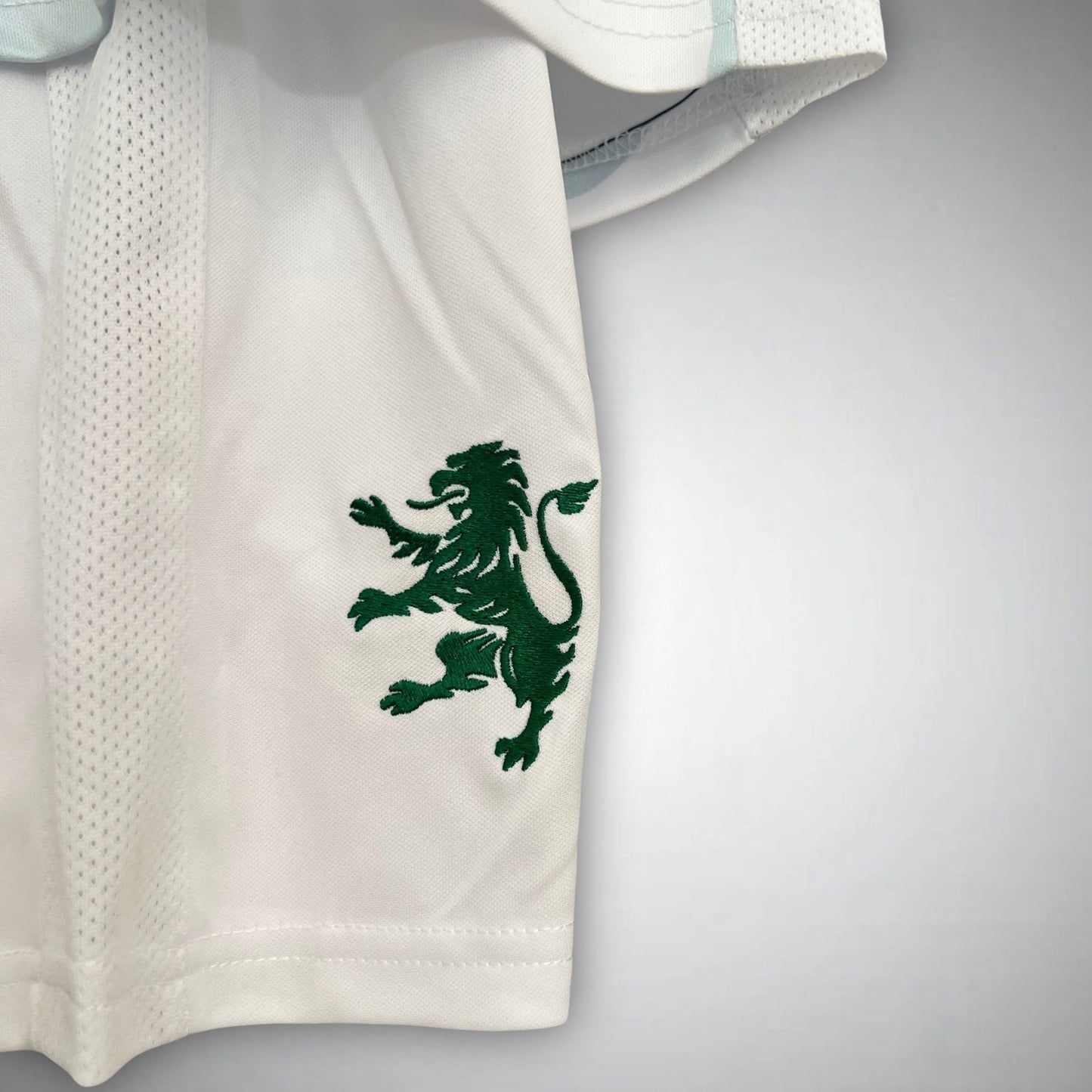 25/26 Sporting CP Fourth Kids Size Kit