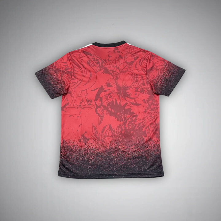 Liverpool "Crowned Eagle" Premium Kit