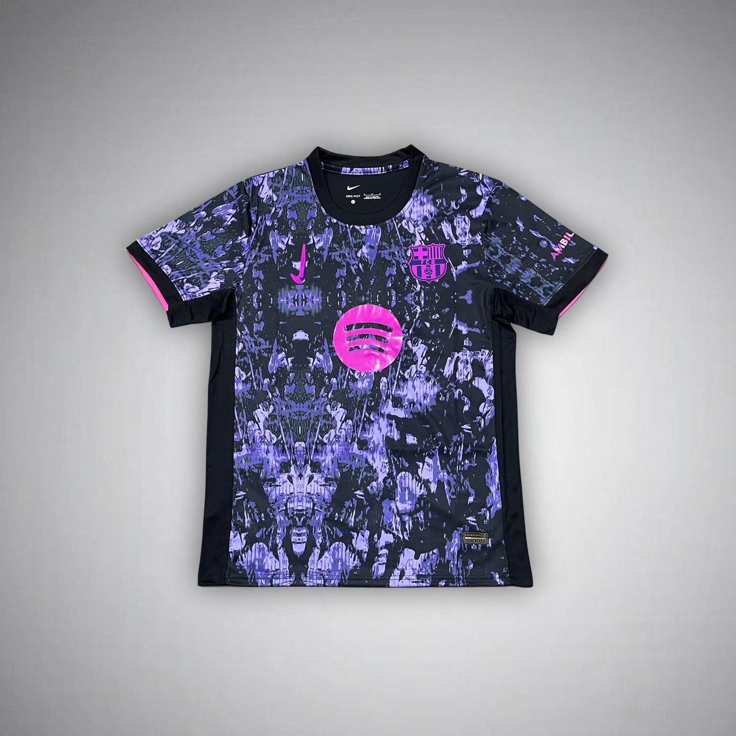 FC Barcelona "La Esencia" Premium Kit