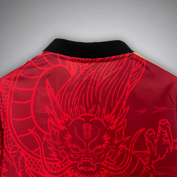 Real Madrid "Dragón De Fuego" Premium Kit